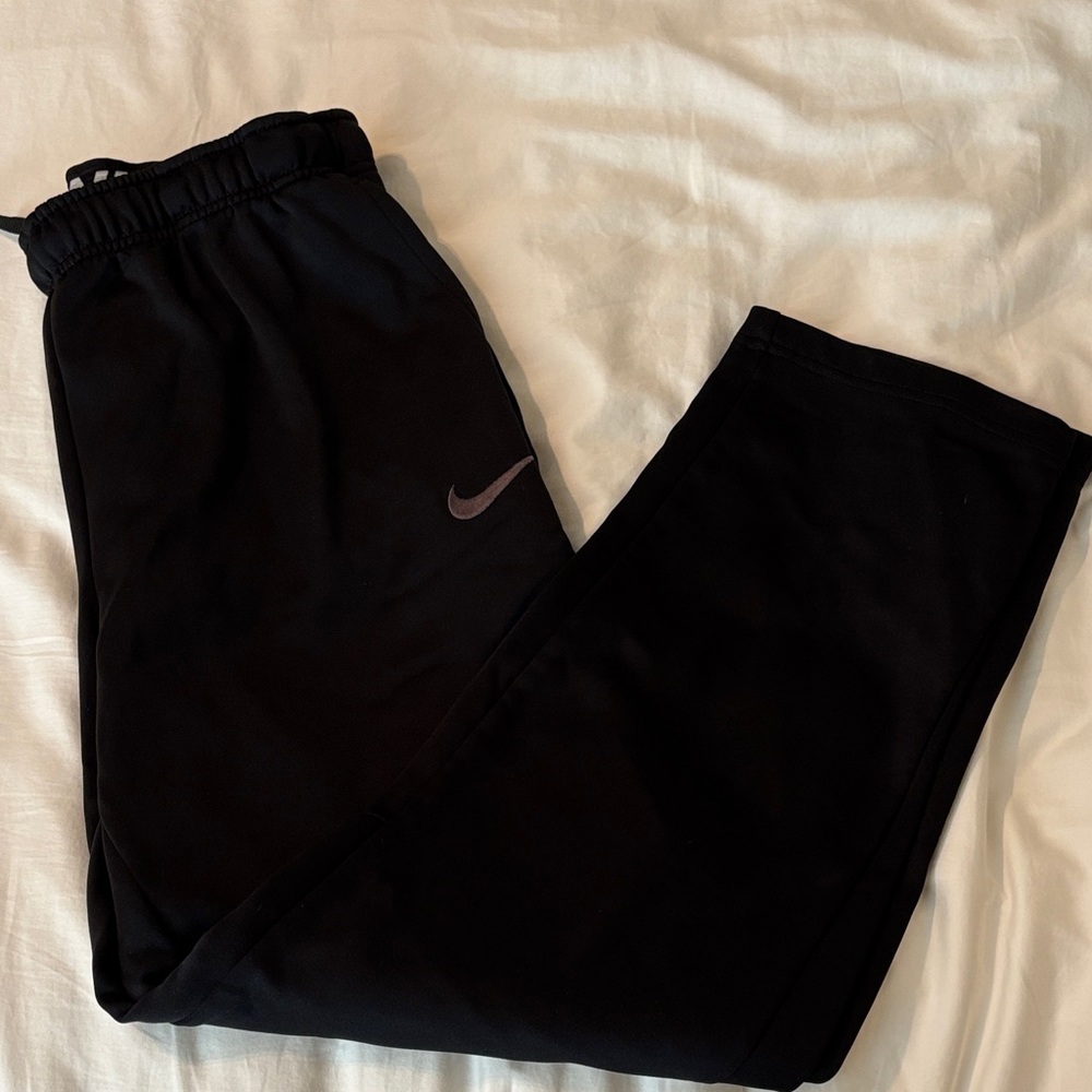 Nike Men Black Sweat Pants